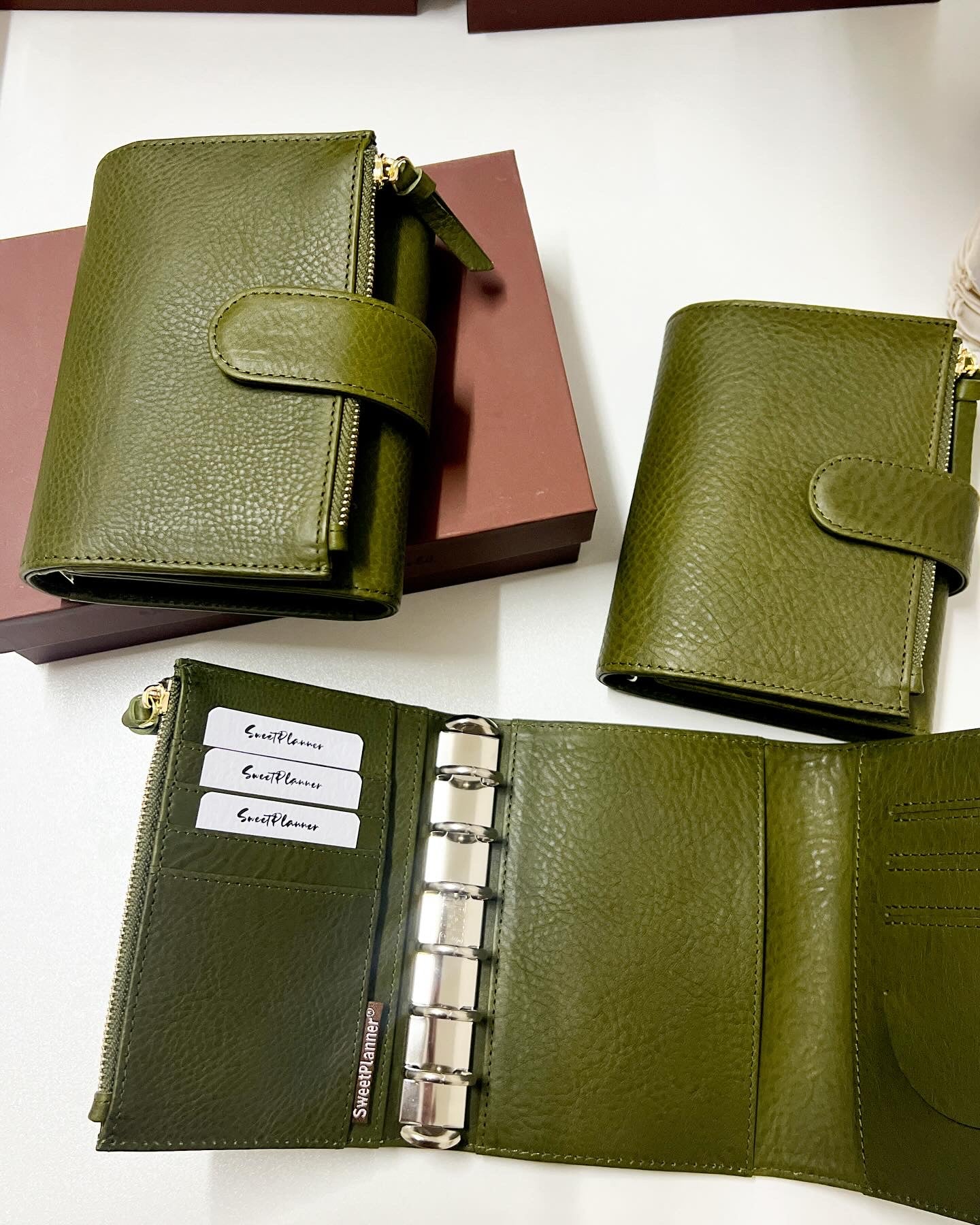 Energy Fold - Genuine Leather Cover - Trifold Pocket Ring Binder - READY TO SHIP