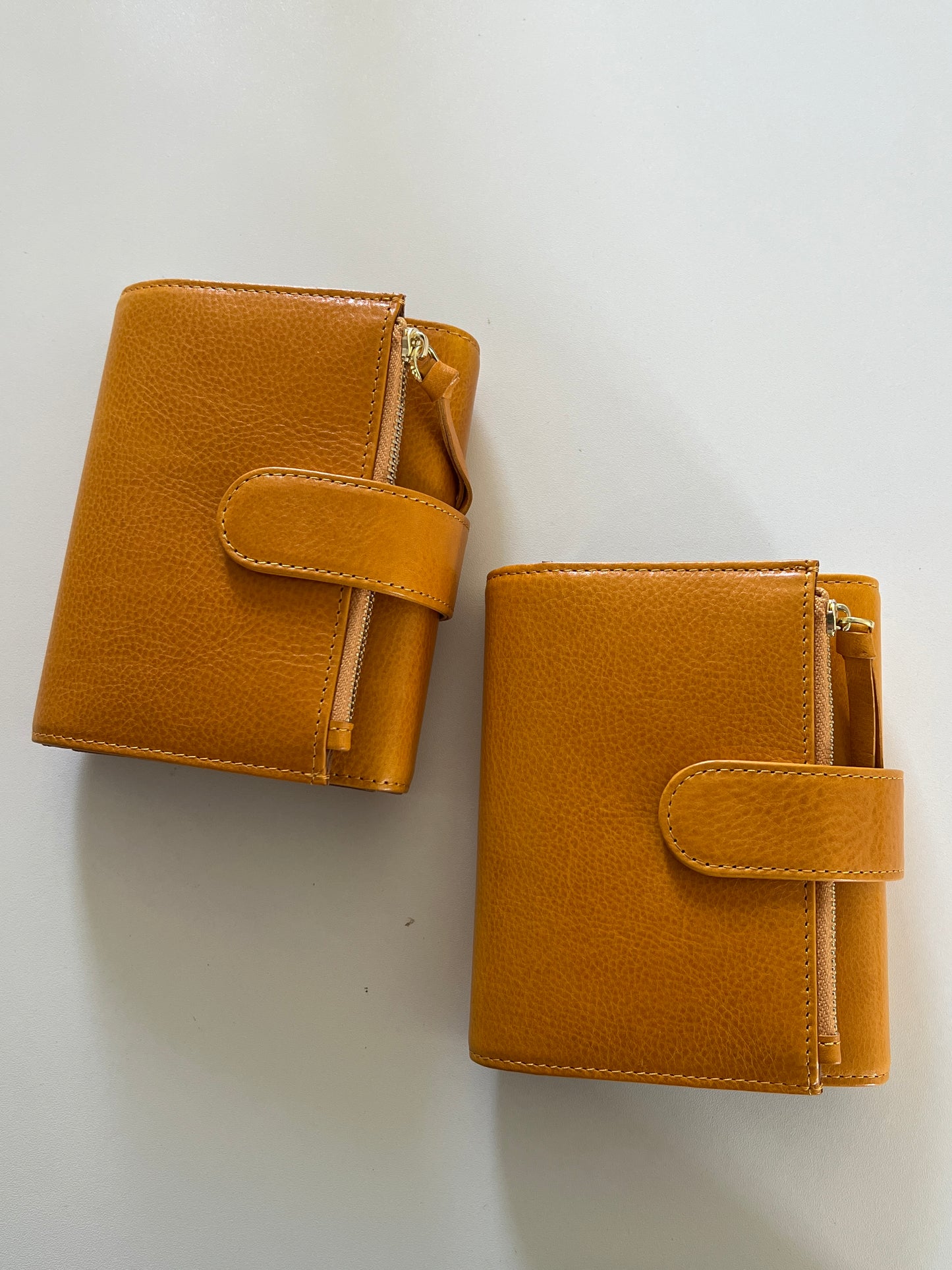 PREORDER (ship by mid-Sept) - Energy Fold - Genuine Leather Cover - Trifold Pocket Ring Binder